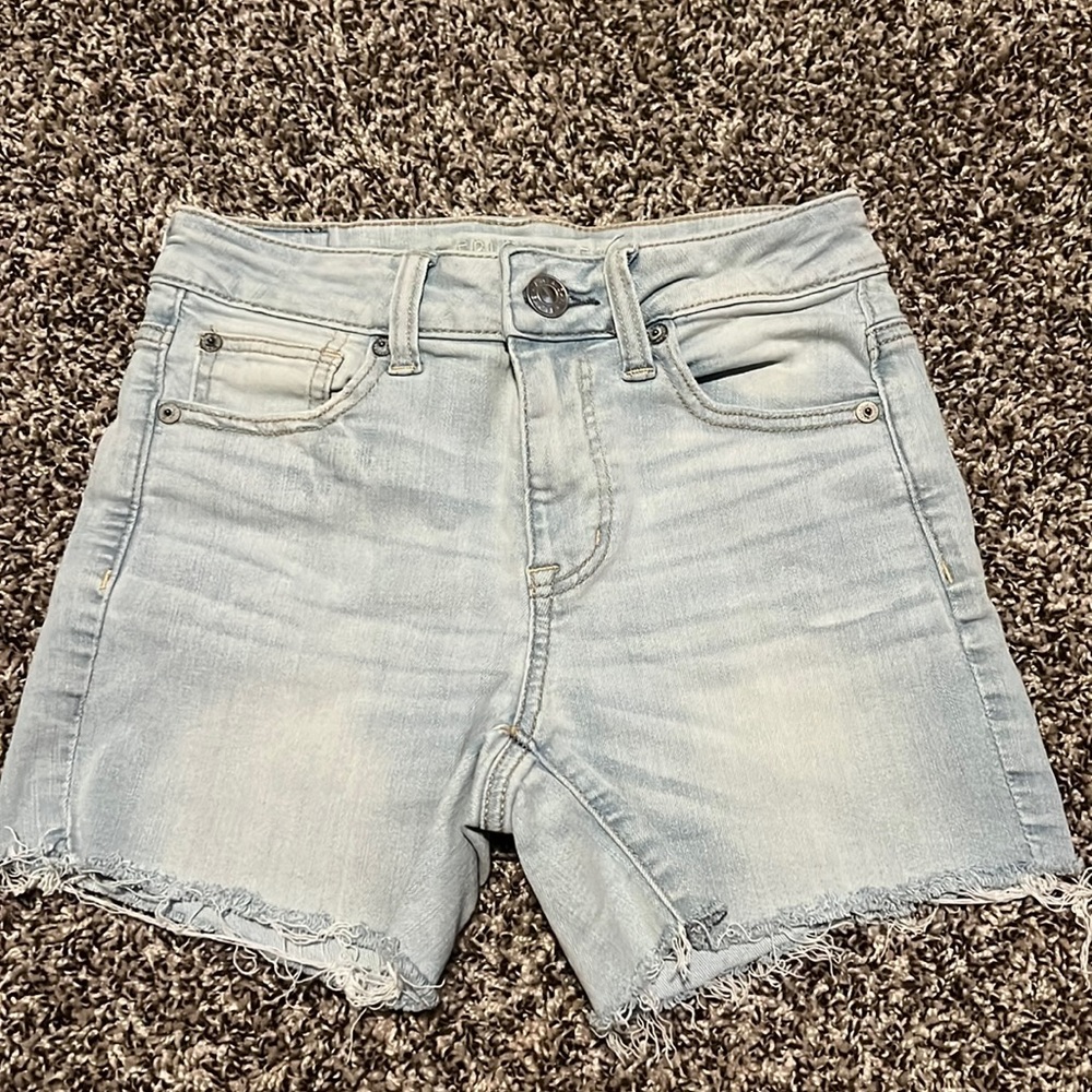 American eagle women’s hi-rise shortie shorts